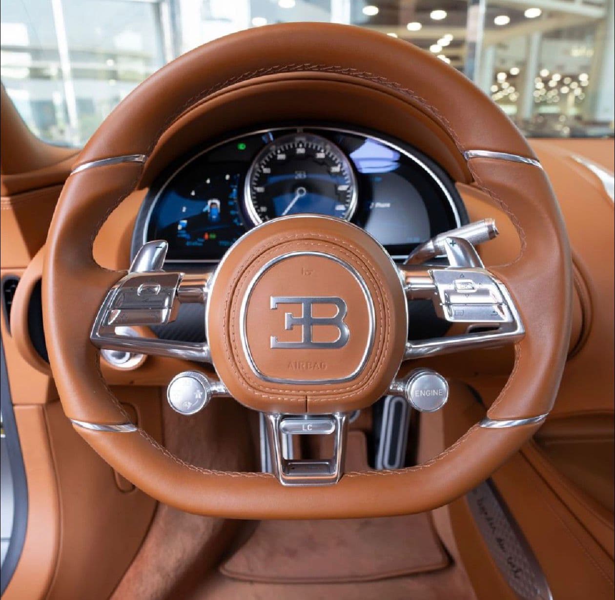BUGATTI CHRION LES - صورة 3