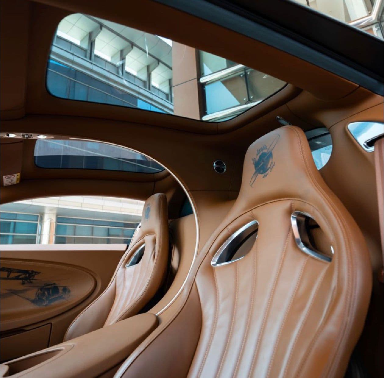 BUGATTI CHRION LES - صورة 5