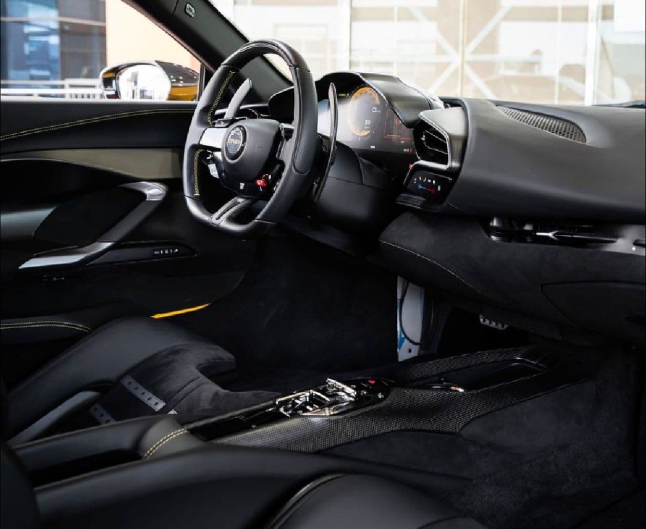 Ferrari 296 GTB 3.0T V6 PHEV gallery image 1