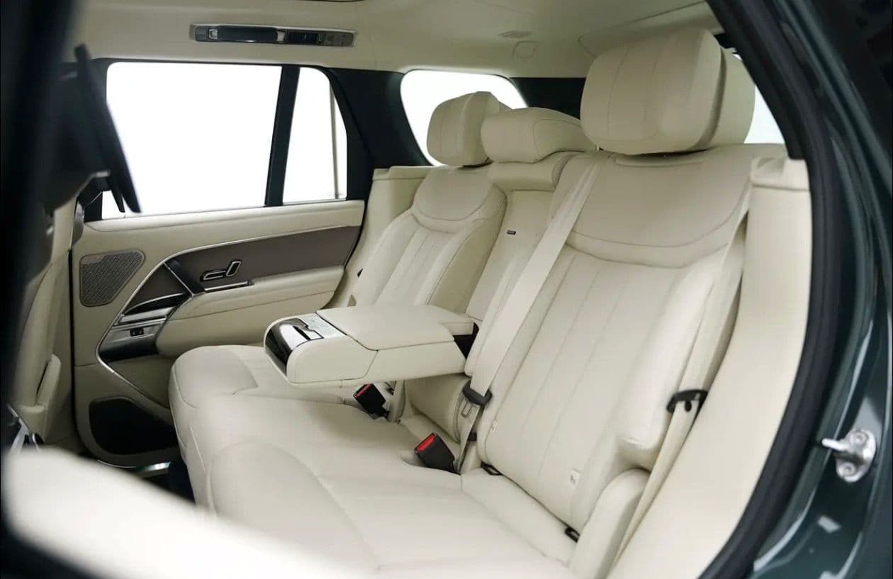 Land Rover Range Rover Autobiography - صورة 4