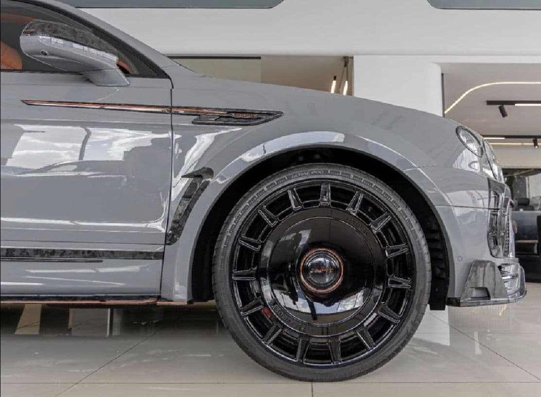 Mansory Bentley Bentayga 2025 gallery image 1