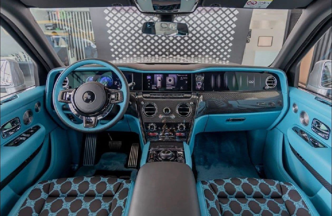 Mansory Rolls-Royce Cullinan Interior 2026 gallery image 7