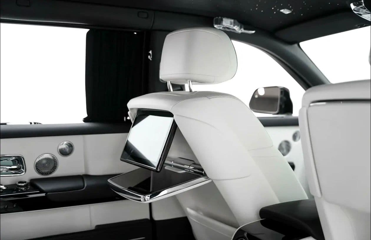 Rolls-Royce Phantom Extended Wheel Base - صورة 6